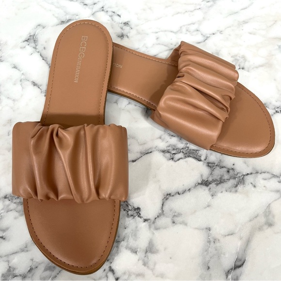 BCBG scrunchie-strap slides sandals brown vegan leather size 10 - Picture 1 of 12